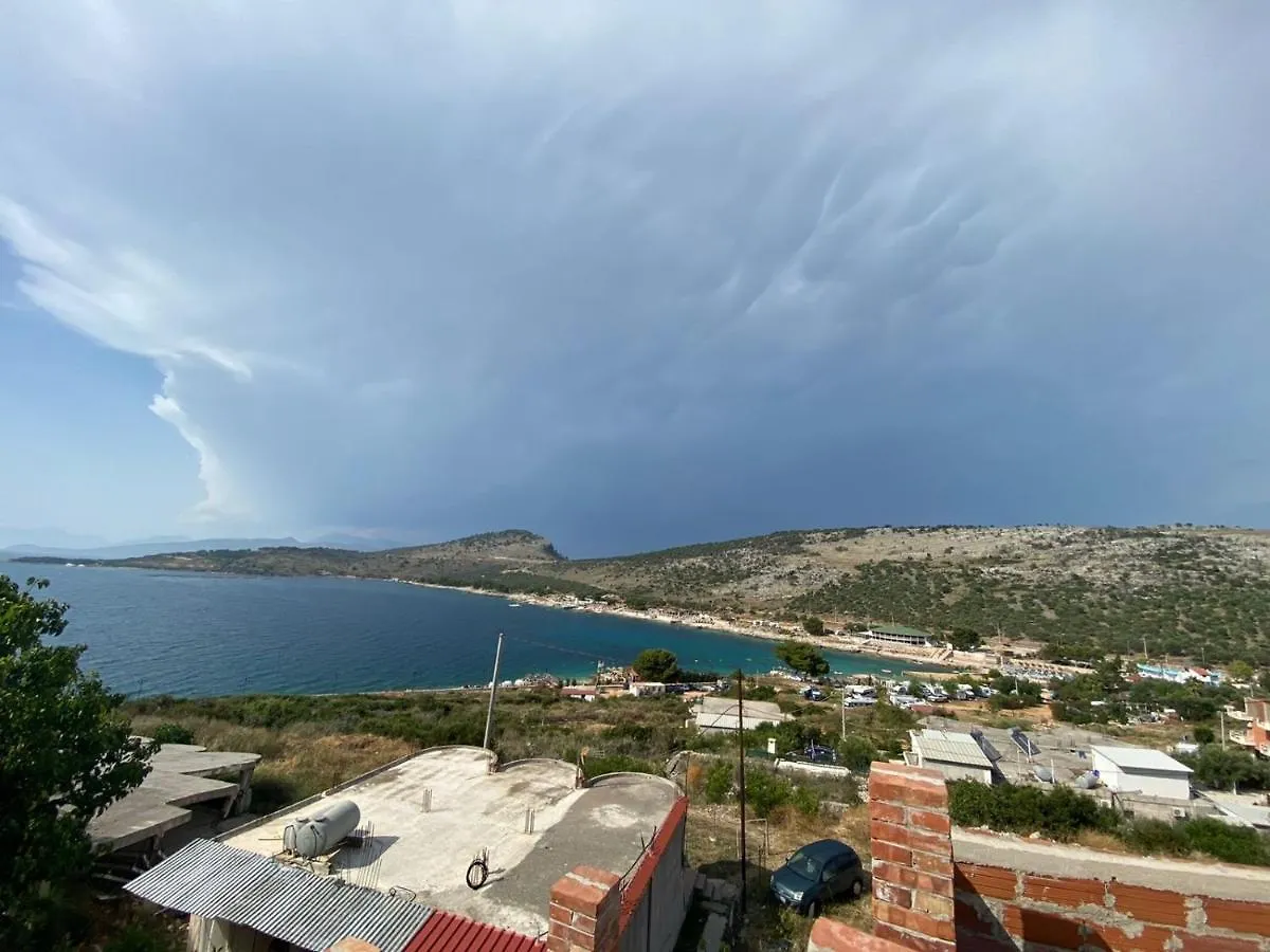 Villa Nana Ksamil 0*,  Albania